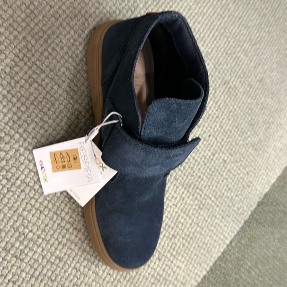 GEOX ankle boots!